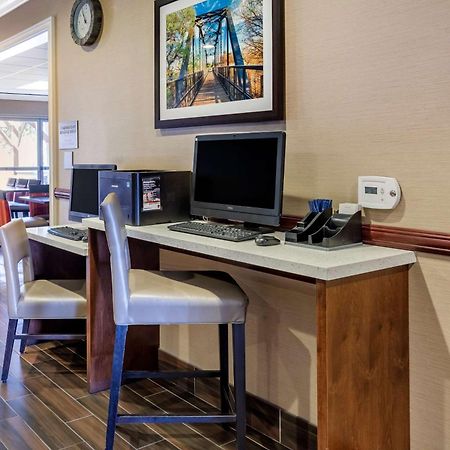 Stevenson Ranch Comfort Suites Near Six Flags Magic Mountain מראה חיצוני תמונה