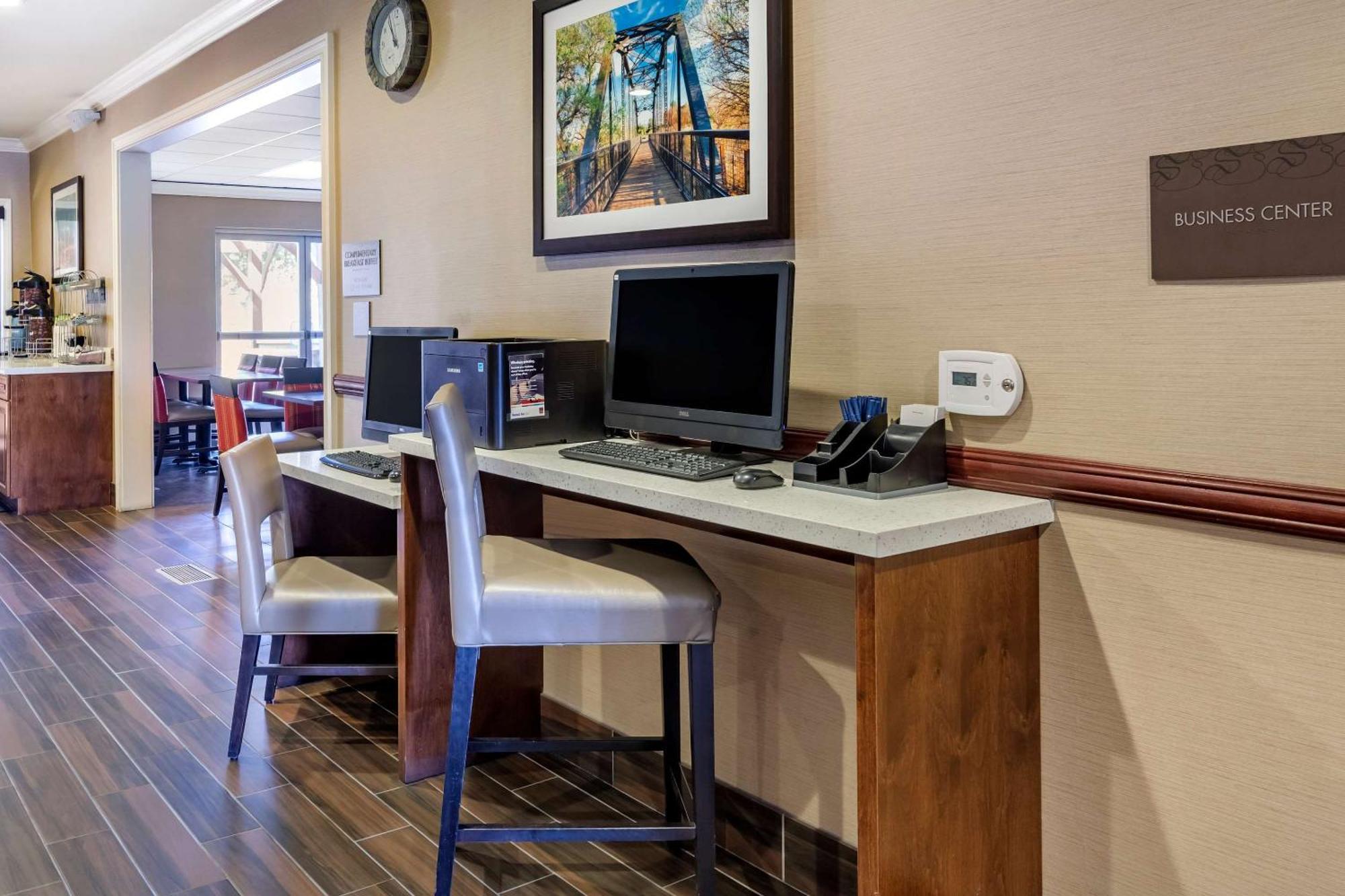 Stevenson Ranch Comfort Suites Near Six Flags Magic Mountain מראה חיצוני תמונה