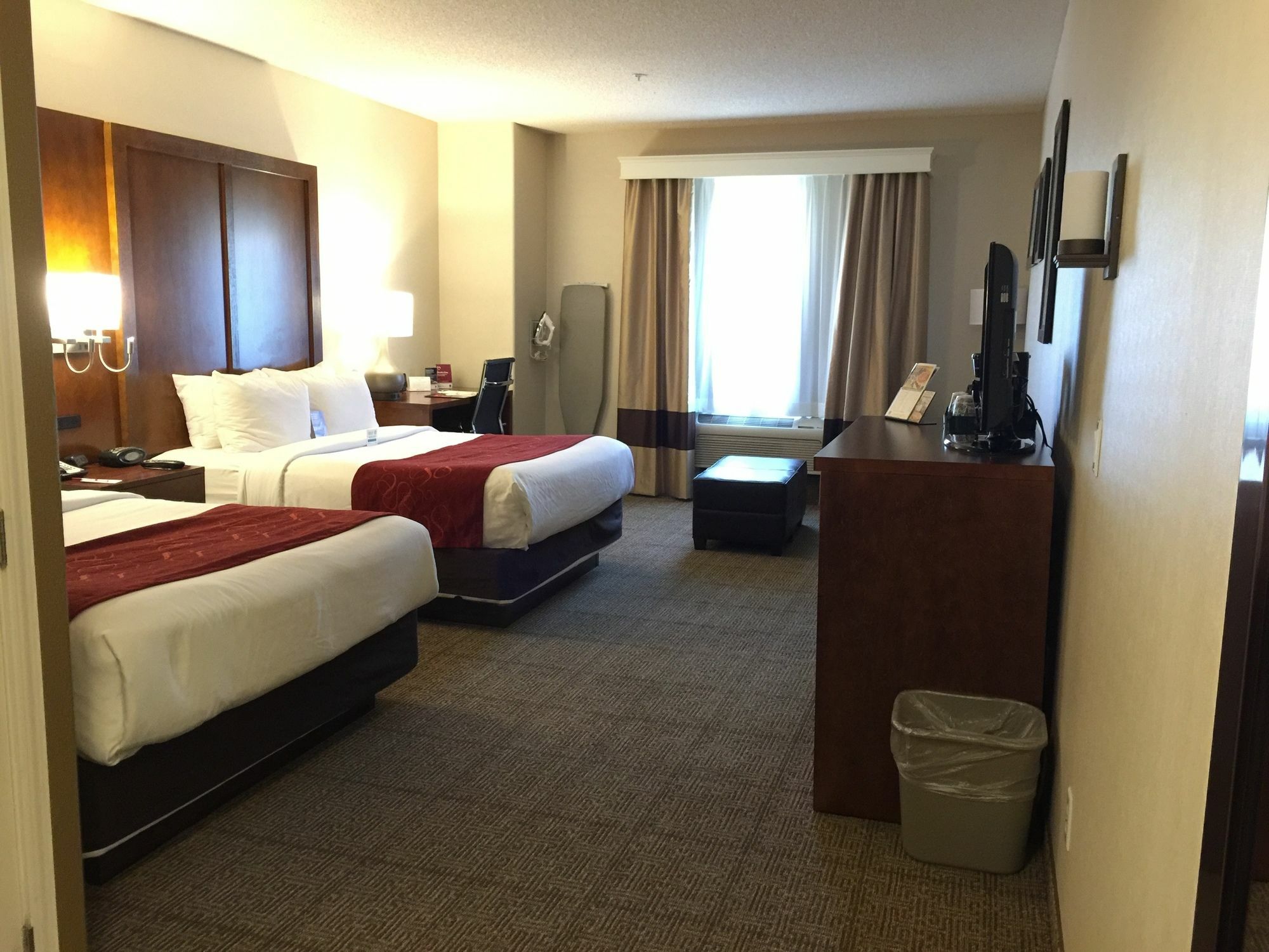 Stevenson Ranch Comfort Suites Near Six Flags Magic Mountain מראה חיצוני תמונה